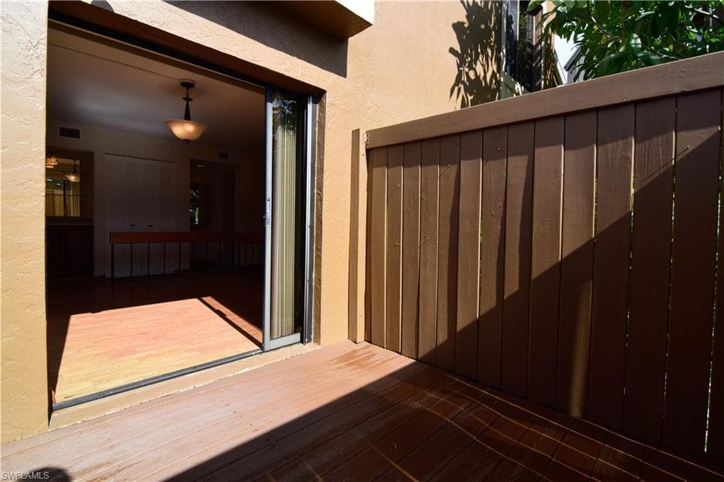 2063 W Lakeview BLVD # B2, NORTH FORT MYERS FL 33903-6