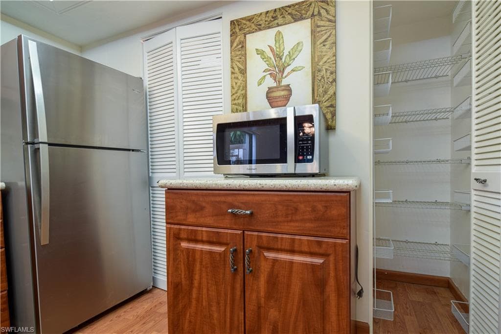 2063 W Lakeview BLVD # B2, NORTH FORT MYERS FL 33903-24