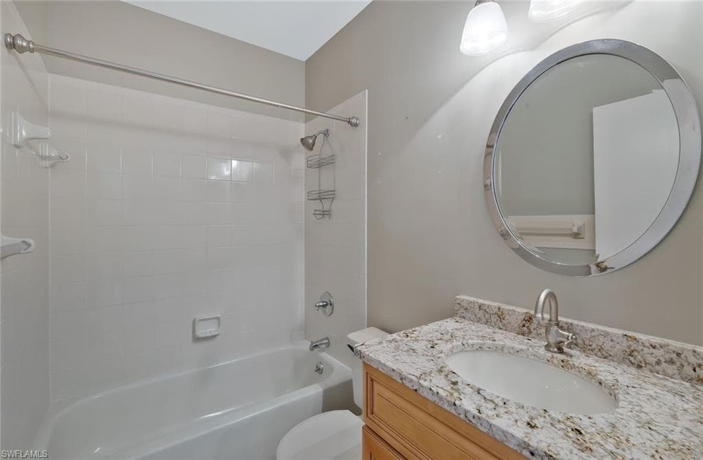 4550 SE 5th PL # 202, CAPE CORAL FL 33904-20