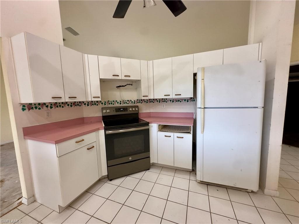 9382 Pineapple RD, FORT MYERS FL 33967-6