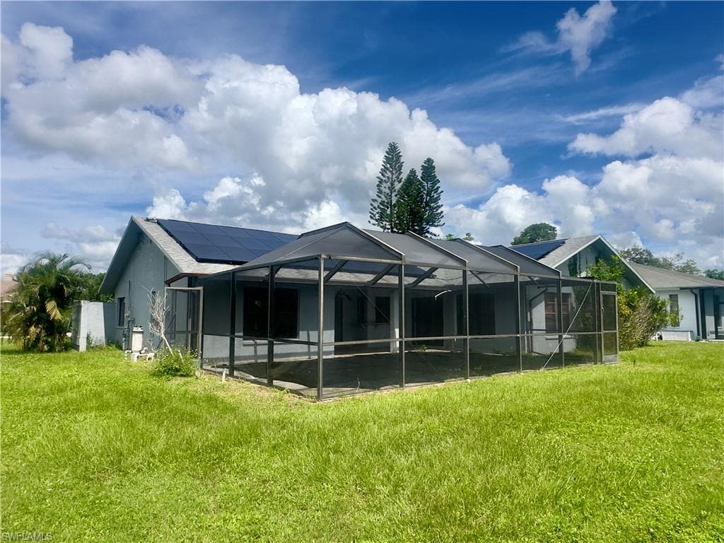 9382 Pineapple RD, FORT MYERS FL 33967-19