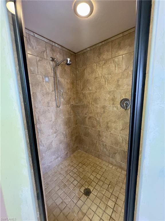 9382 Pineapple RD, FORT MYERS FL 33967-14