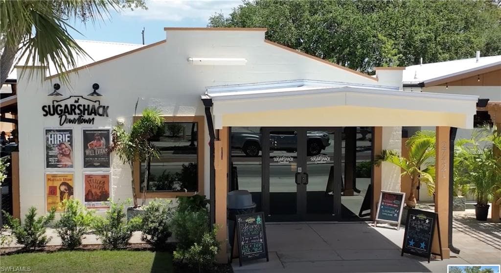 27281 Buccaneer DR, BONITA SPRINGS FL 34135-15