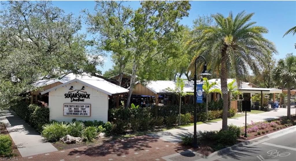 27281 Buccaneer DR, BONITA SPRINGS FL 34135-13