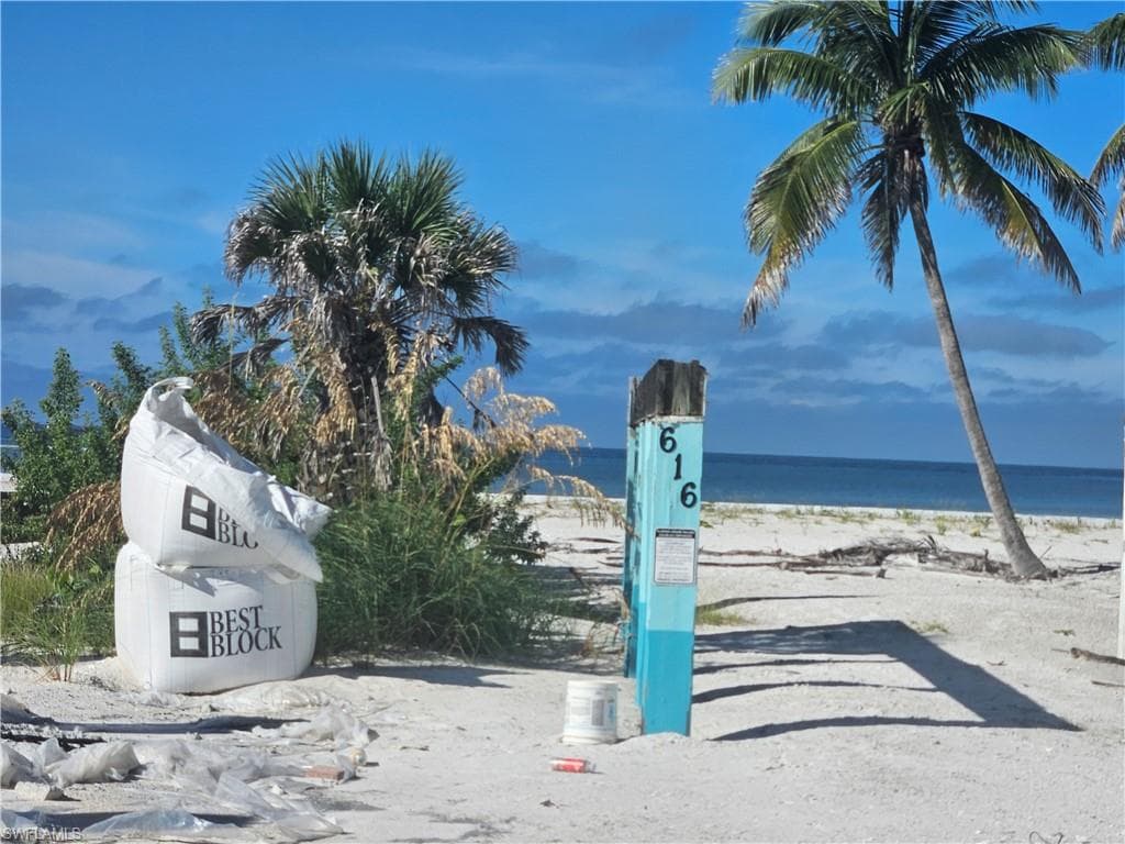 616 Estero BLVD, FORT MYERS BEACH FL 33931-15