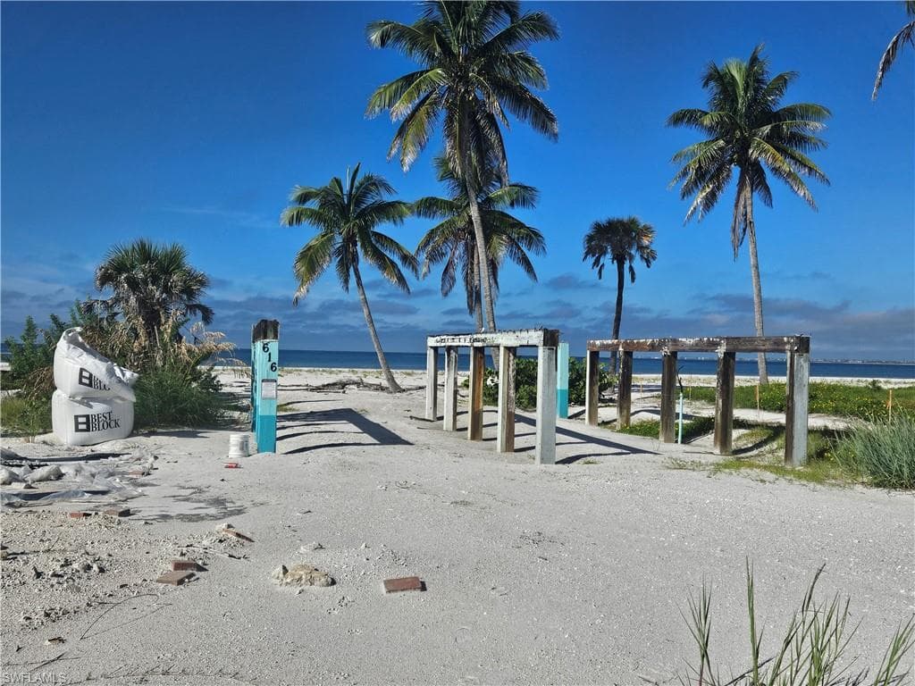 616 Estero BLVD, FORT MYERS BEACH FL 33931-14