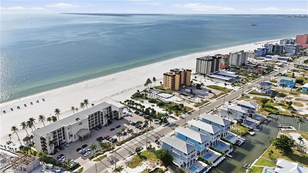 616 Estero BLVD, FORT MYERS BEACH FL 33931-20