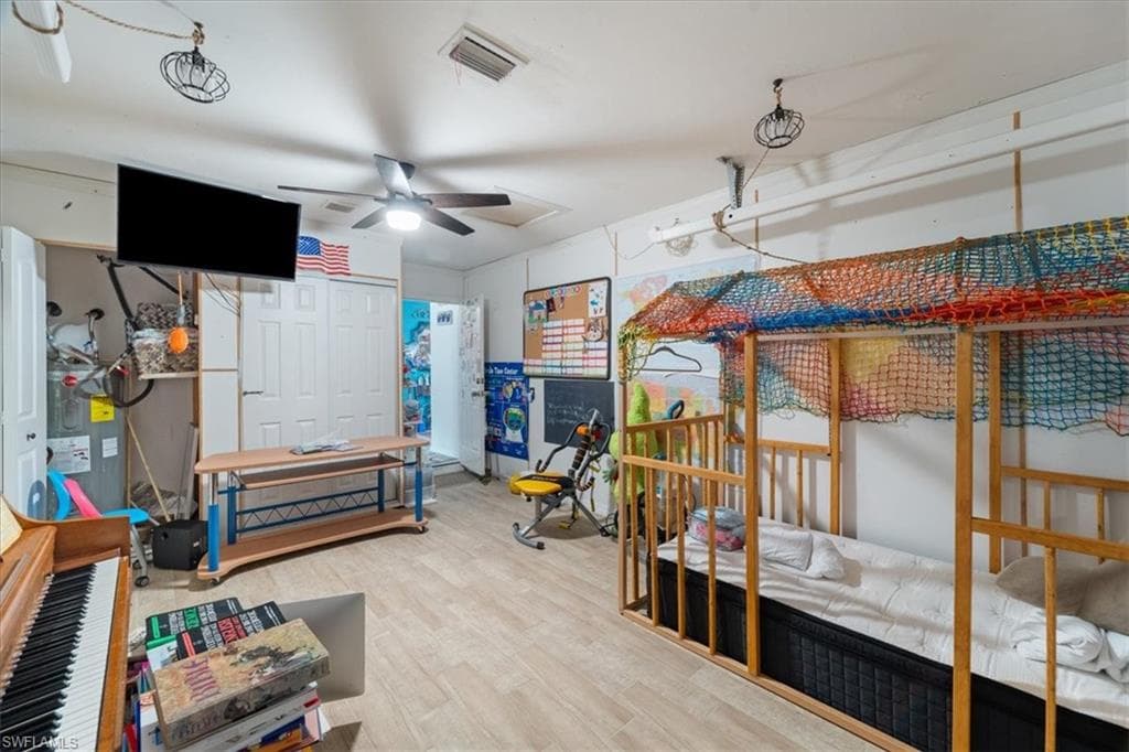 2984 Lincoln BLVD, FORT MYERS FL 33916-22