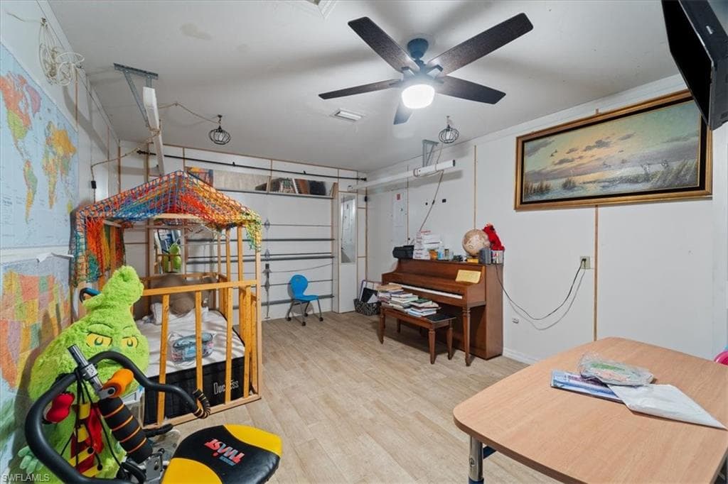 2984 Lincoln BLVD, FORT MYERS FL 33916-9