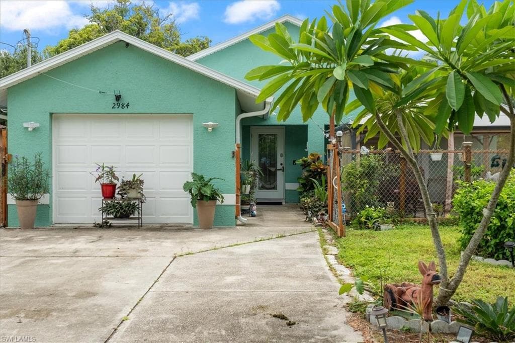 2984 Lincoln BLVD, FORT MYERS FL 33916-13