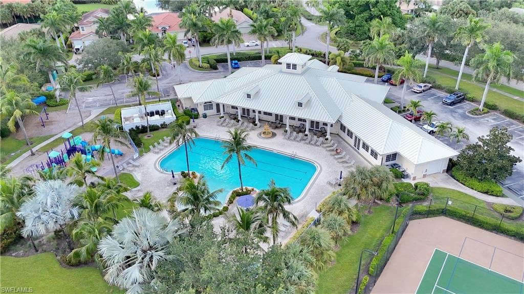 3191 Sea Trawler BEND, NORTH FORT MYERS FL 33903-6