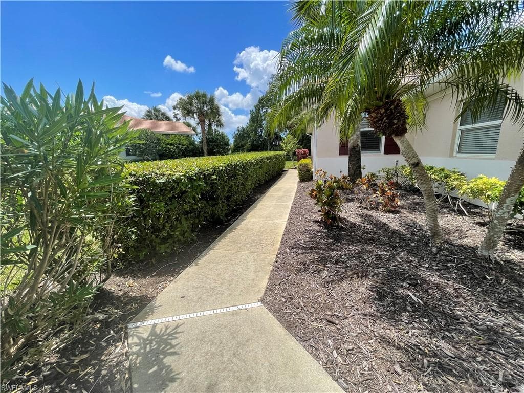 10630 Camarelle CIR-5