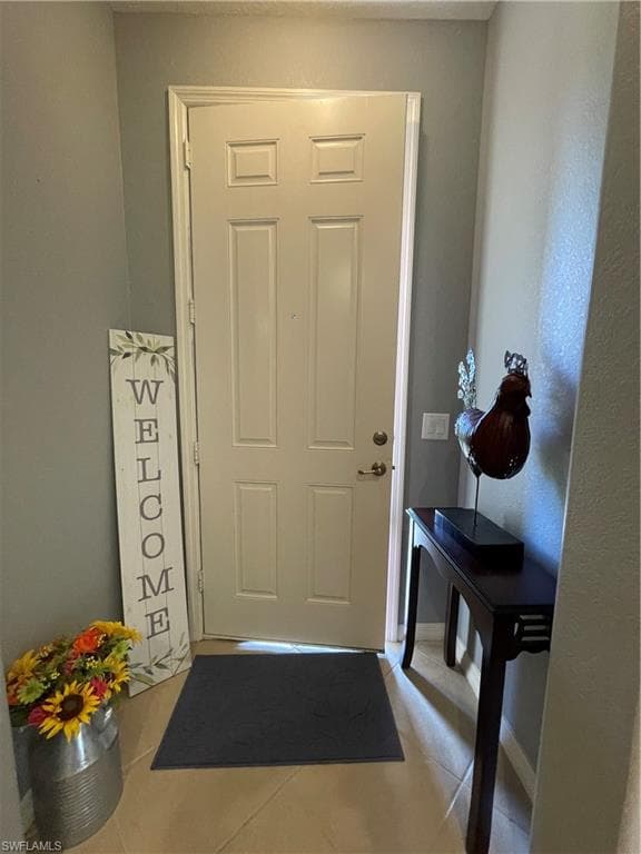 10630 Camarelle CIR-6