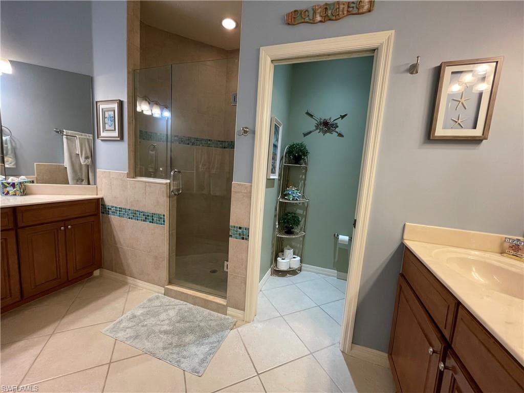 10630 Camarelle CIR-36