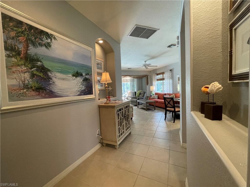 10630 Camarelle CIR-38