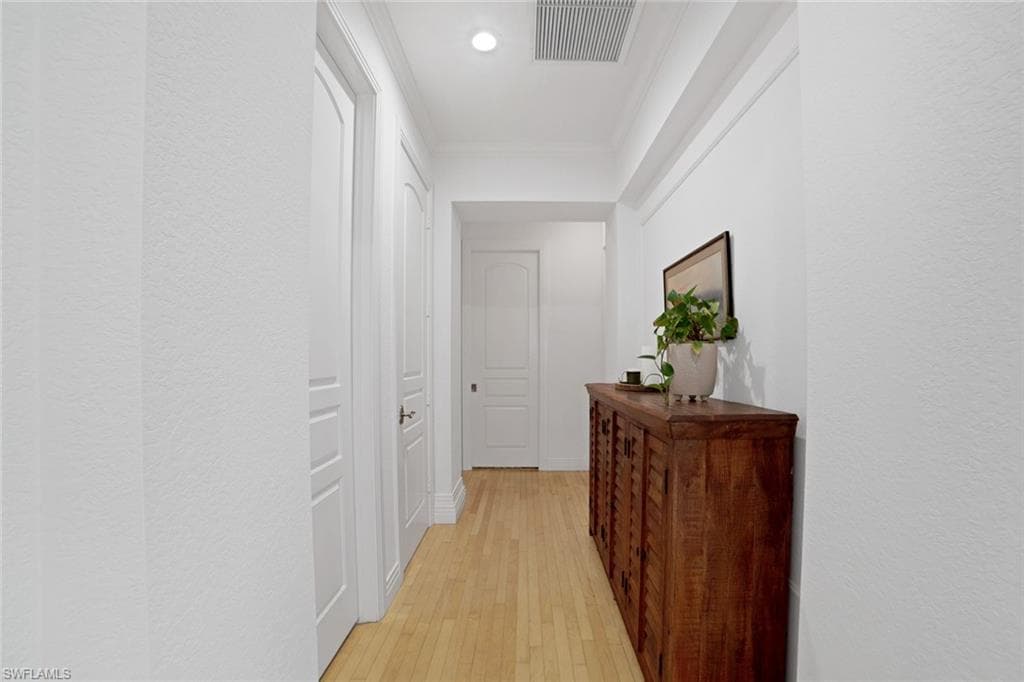 12901 Pond Apple DR E, NAPLES FL 34119-16