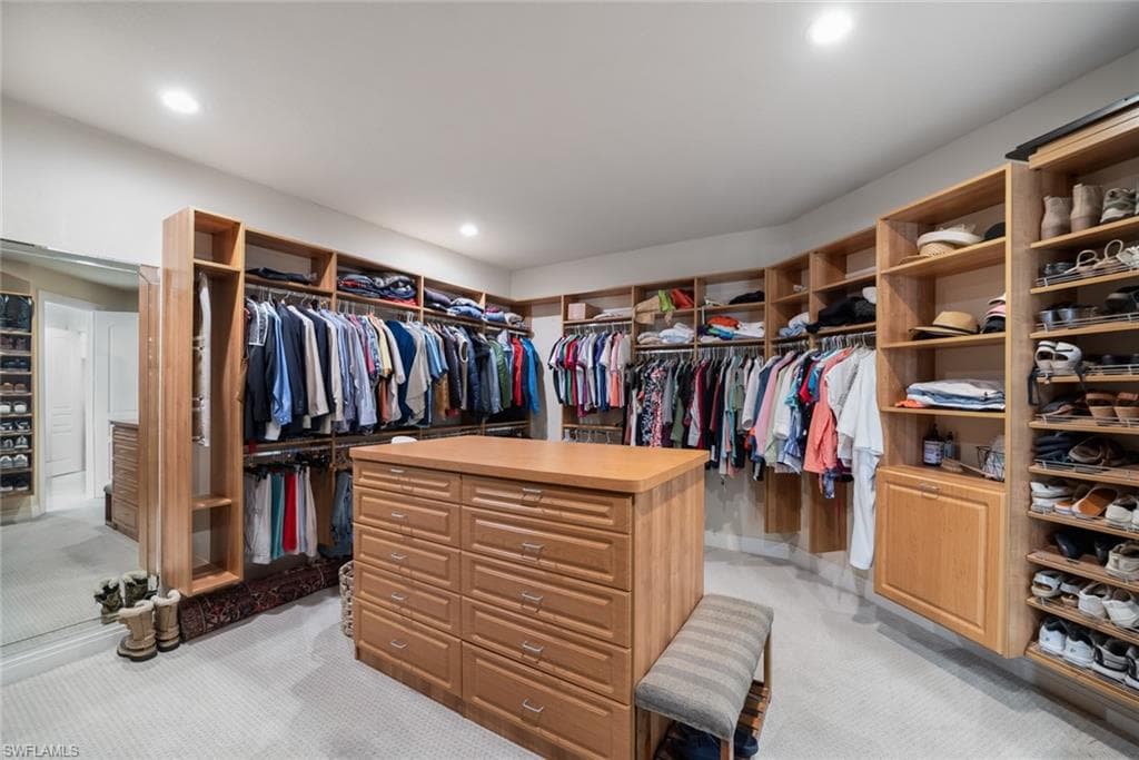 12901 Pond Apple DR E, NAPLES FL 34119-35