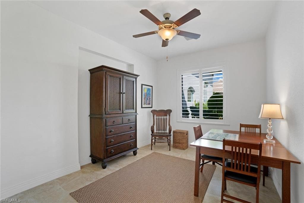 12901 Pond Apple DR E, NAPLES FL 34119-18