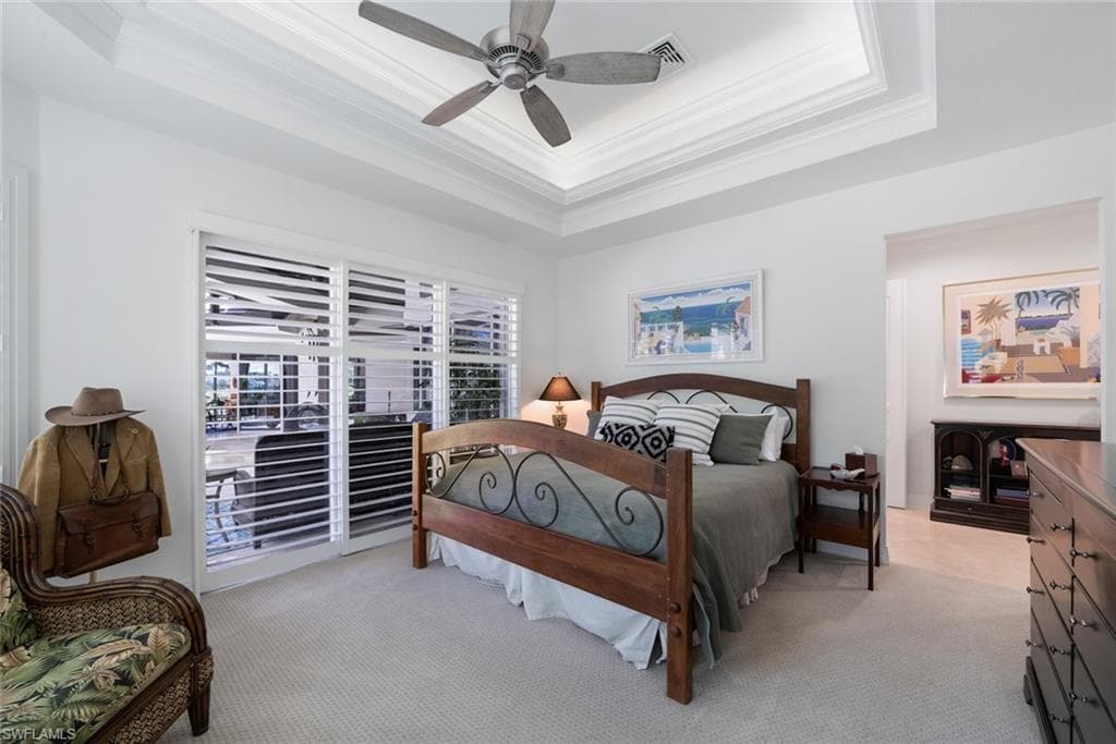 12901 Pond Apple DR E, NAPLES FL 34119-30