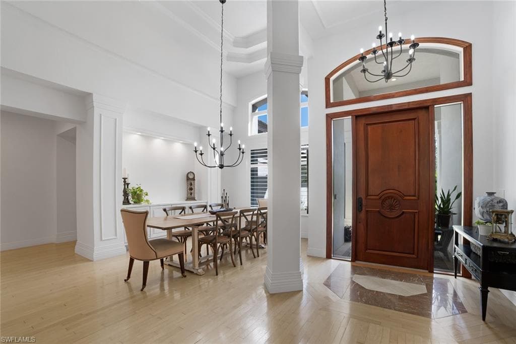 12901 Pond Apple DR E, NAPLES FL 34119-3