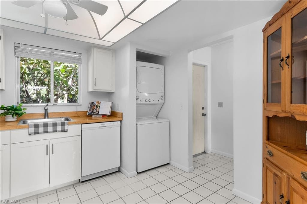 900 Henderson Creek DR # C115, NAPLES FL 34114-11