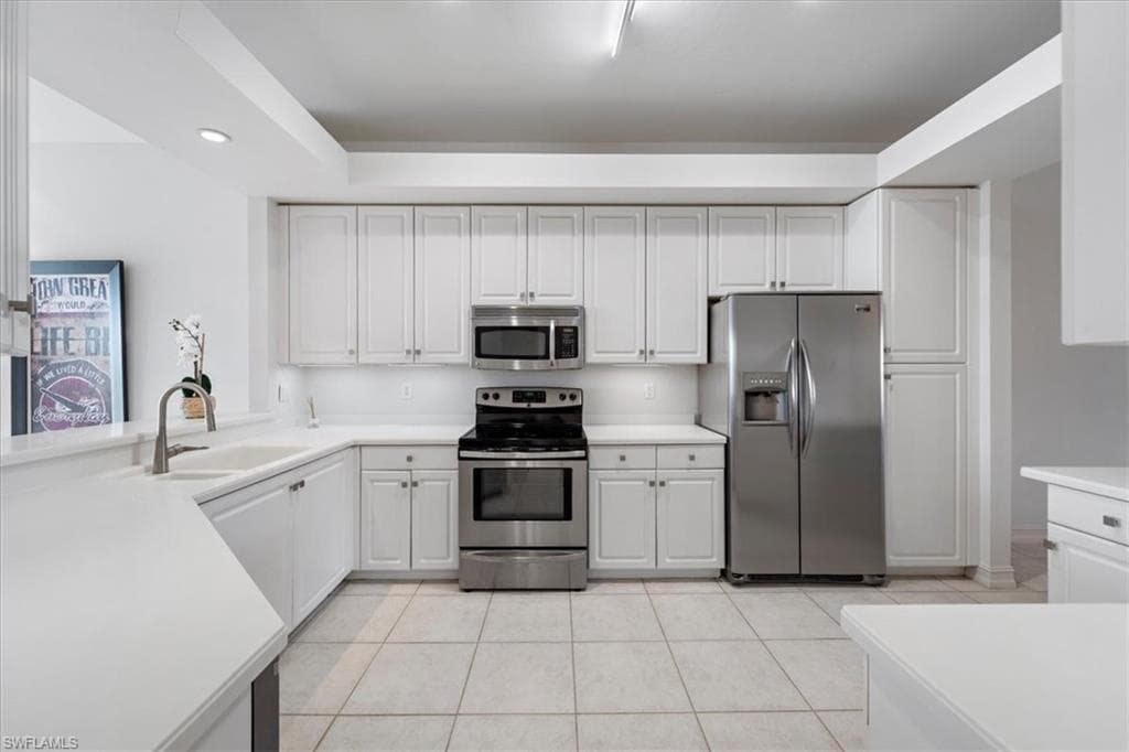 1845 Les Chateaux BLVD # 303, NAPLES FL 34109-9