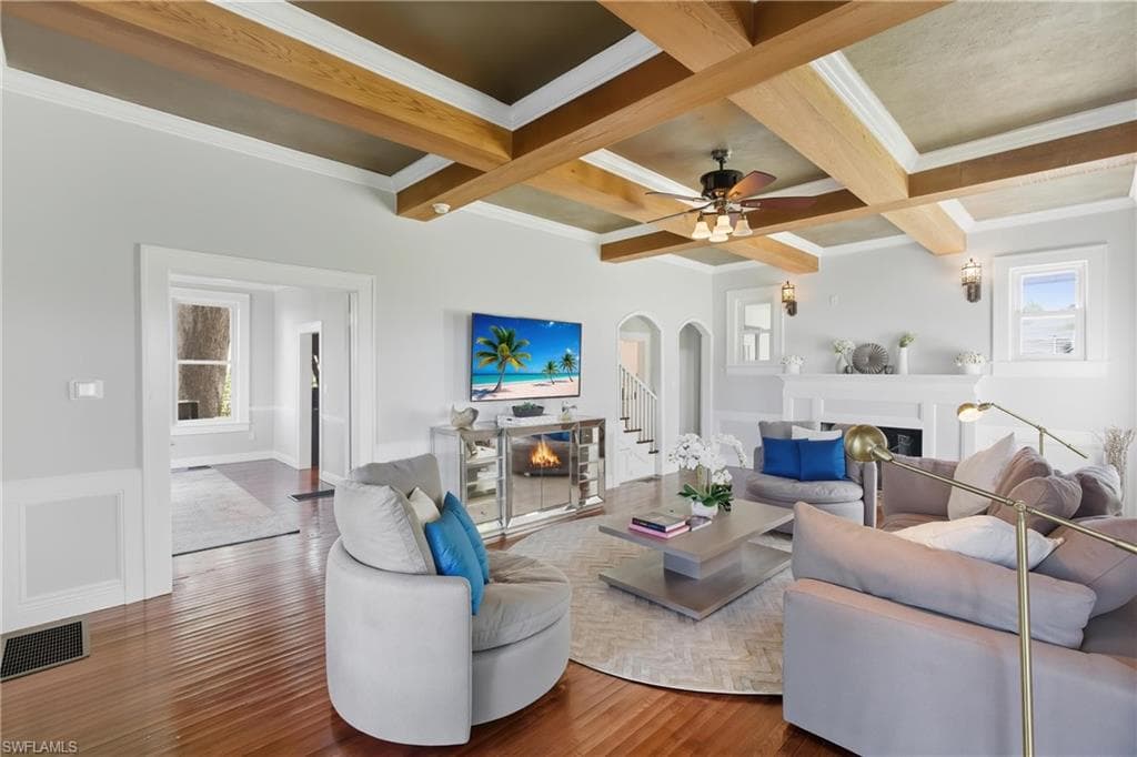 101 Fairview AVE, FORT MYERS FL 33905-12