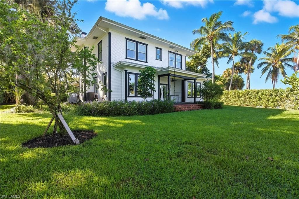 101 Fairview AVE, FORT MYERS FL 33905-39