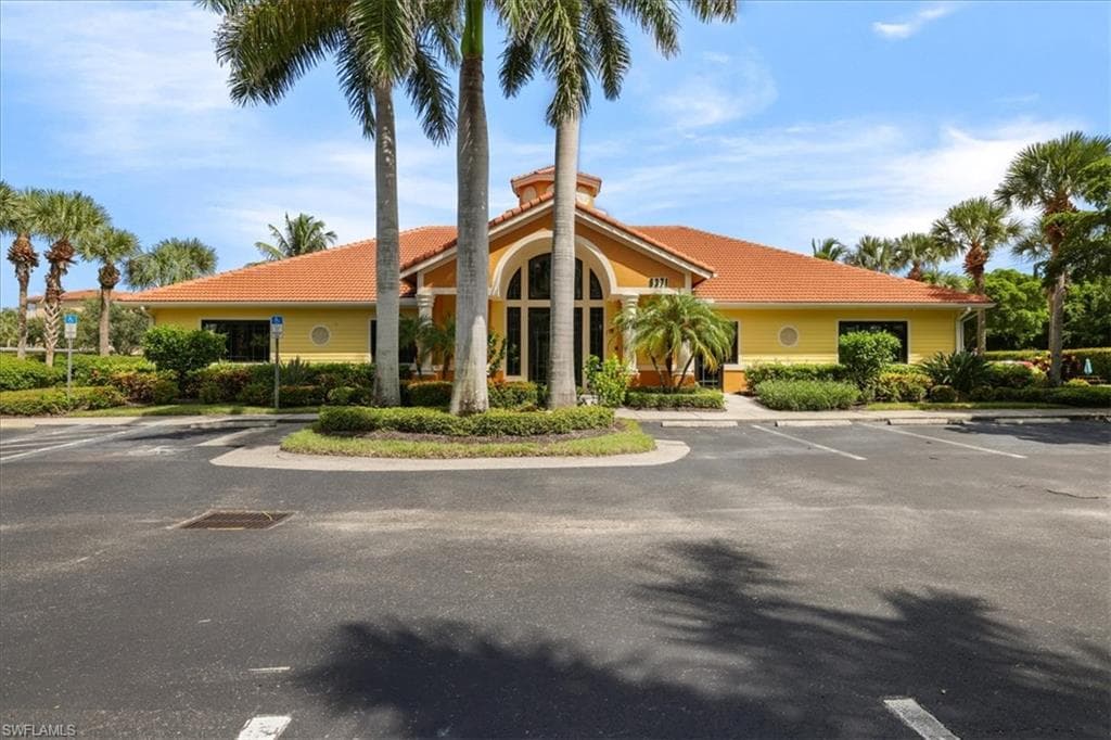 8261 Pathfinder LOOP # 738, FORT MYERS FL 33919-35