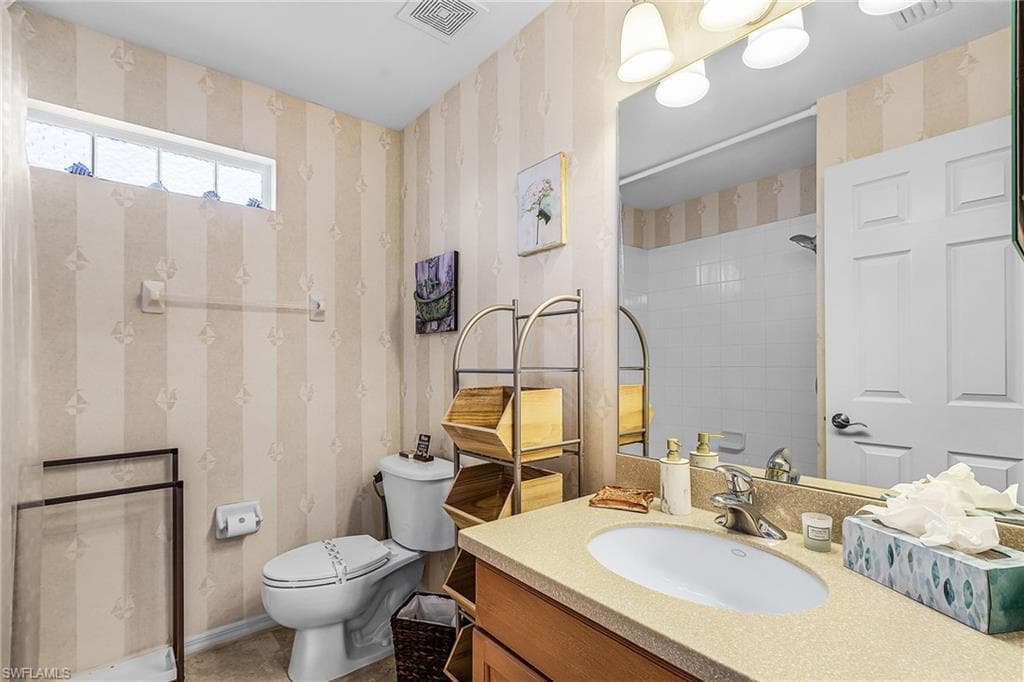 9021 Falcon Pointe LOOP, FORT MYERS FL 33912-23