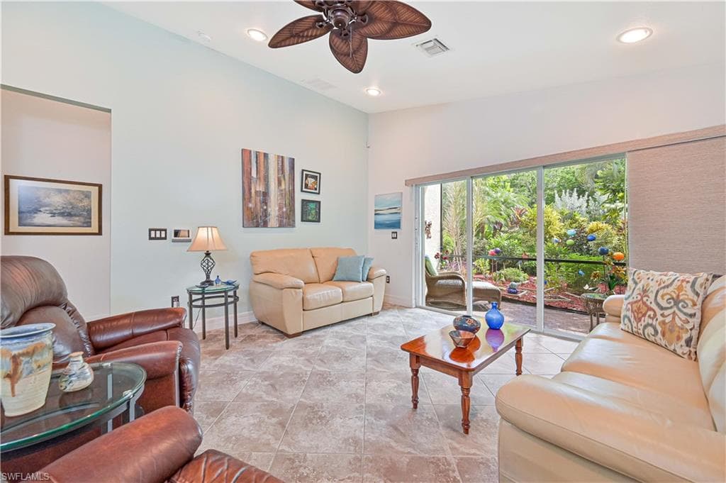 10539 Carolina Willow DR, FORT MYERS FL 33913-17