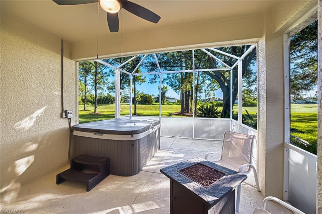 2261 Carnaby CT, LEHIGH ACRES FL 33973-1