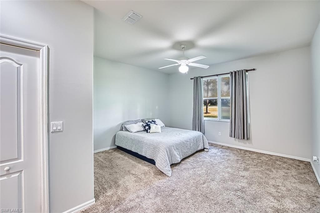 2261 Carnaby CT, LEHIGH ACRES FL 33973-5