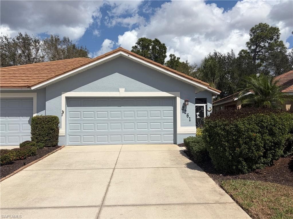 2261 Carnaby CT, LEHIGH ACRES FL 33973-12