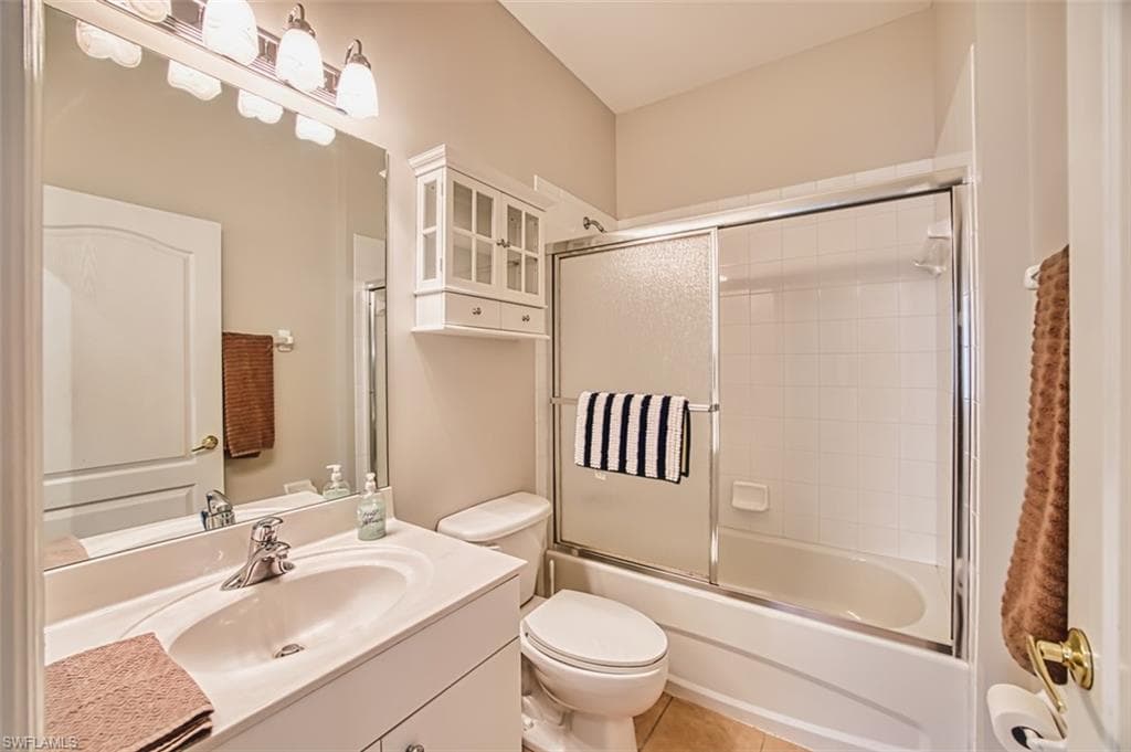 2261 Carnaby CT, LEHIGH ACRES FL 33973-30