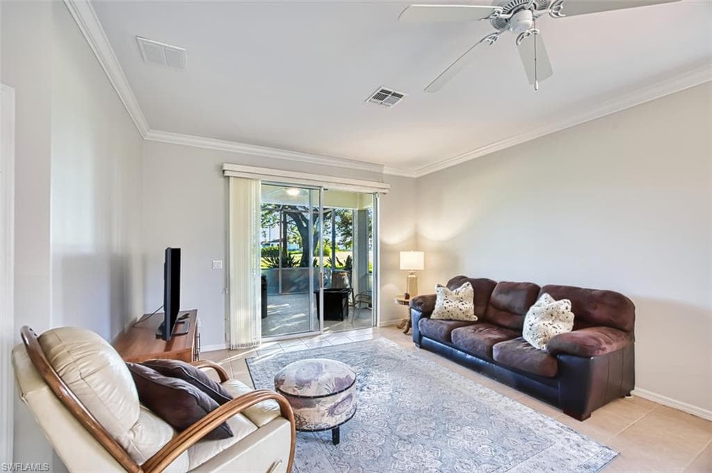 2261 Carnaby CT, LEHIGH ACRES FL 33973-3