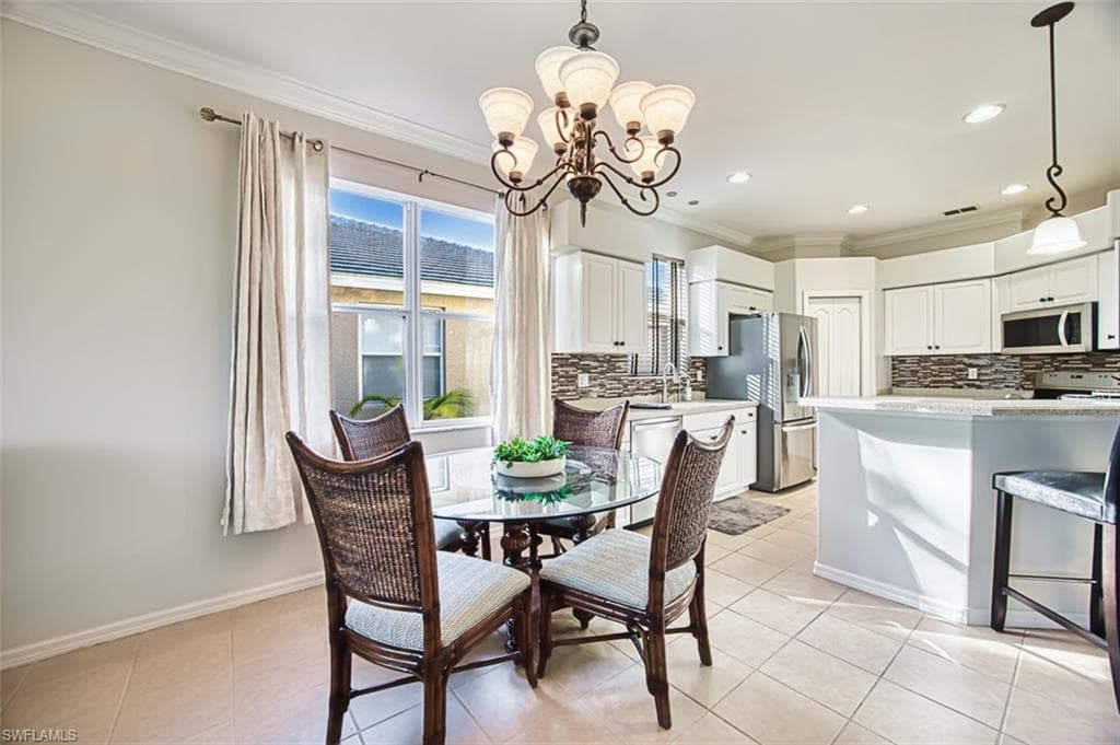 2261 Carnaby CT, LEHIGH ACRES FL 33973-20