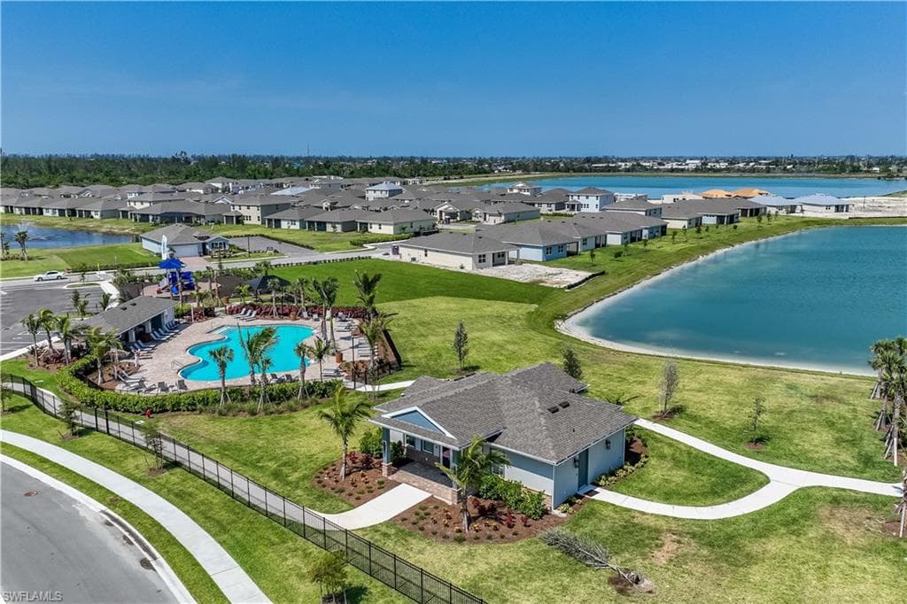 1216 Mariners View TER, CAPE CORAL FL 33993-17