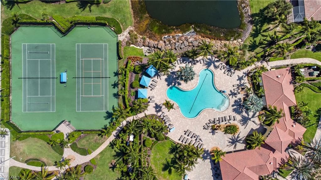 9475 Isla Bella CIR, BONITA SPRINGS FL 34135-45