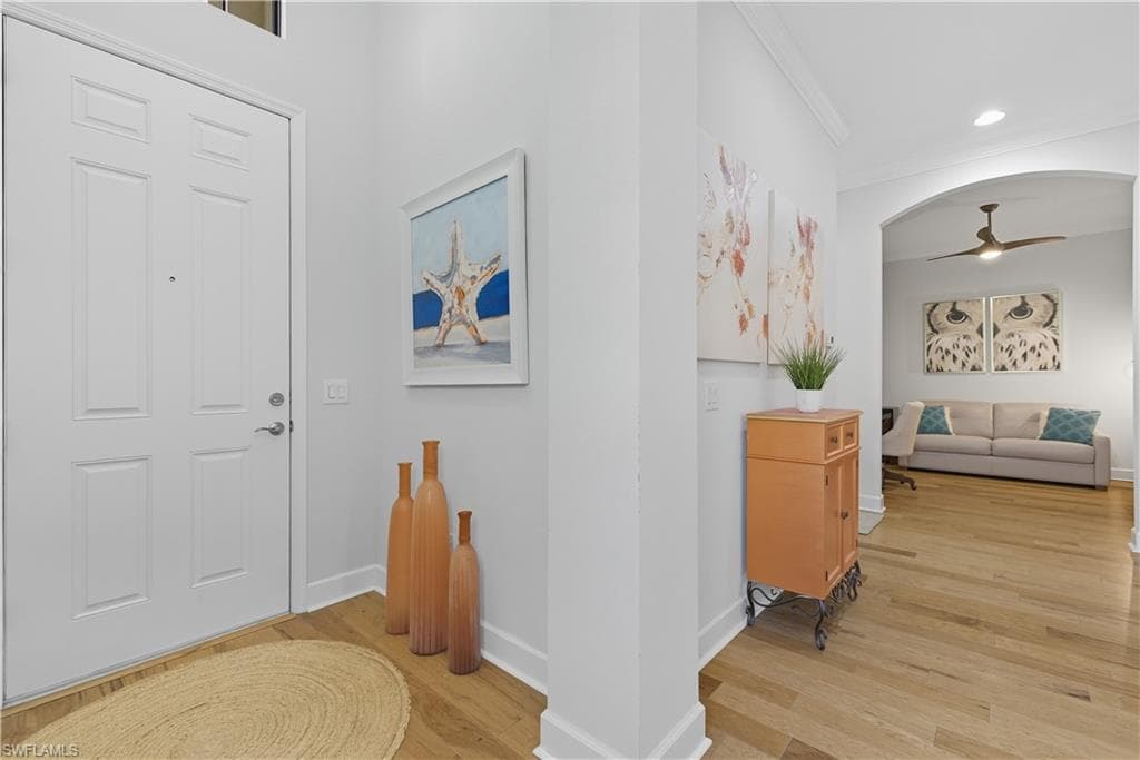 9475 Isla Bella CIR, BONITA SPRINGS FL 34135-2