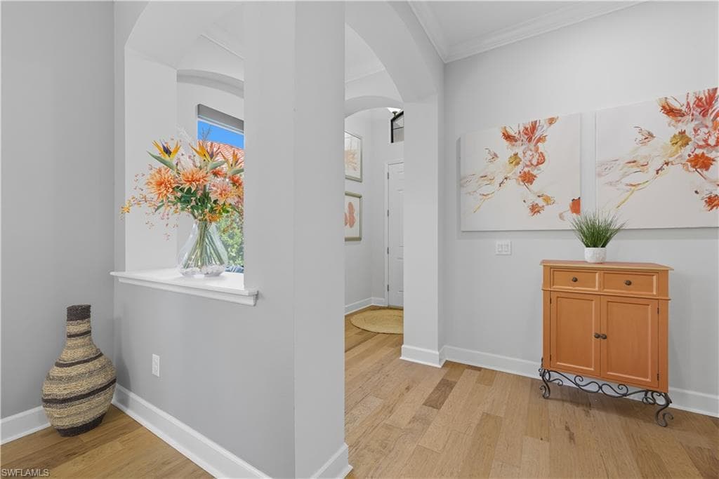 9475 Isla Bella CIR, BONITA SPRINGS FL 34135-3