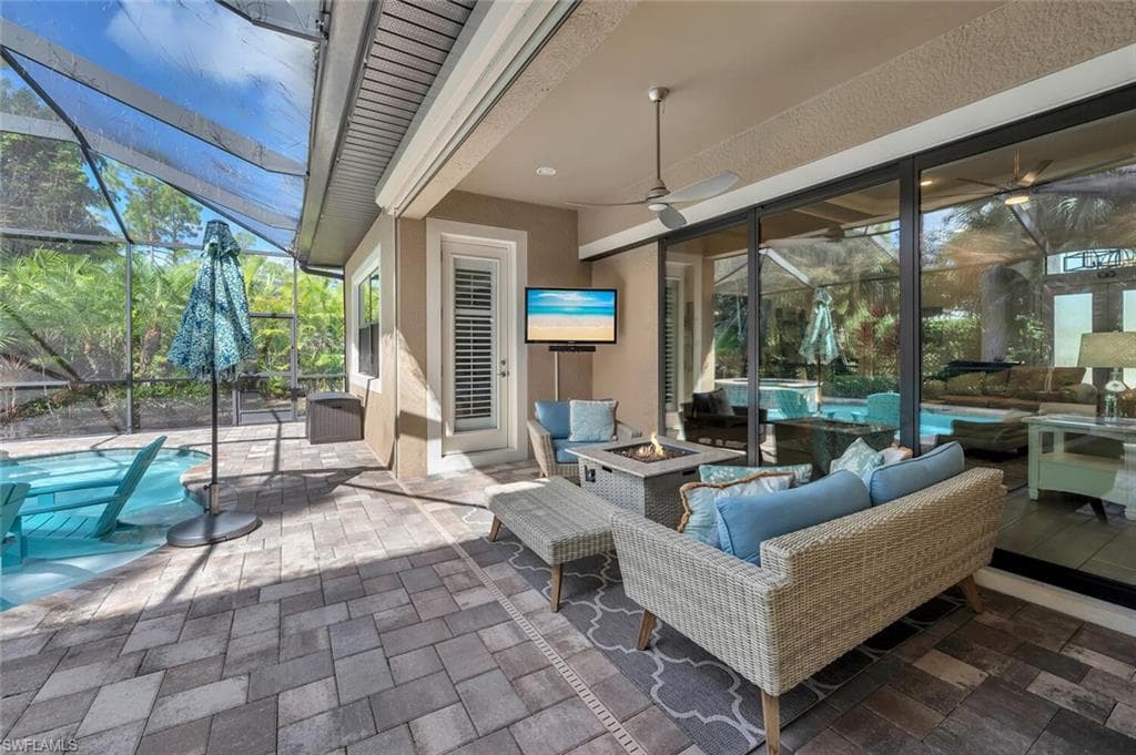 1451 Mockingbird DR, NAPLES FL 34120-38