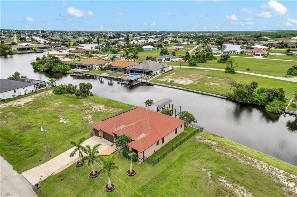 2218 NW 37th PL, CAPE CORAL FL 33993-7