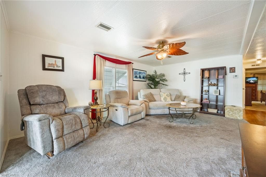 487 Jacklin LN, NORTH FORT MYERS FL 33903-5