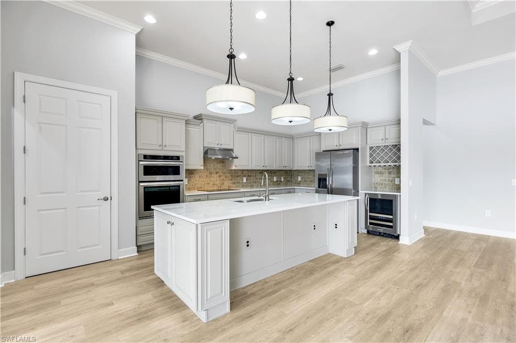 9180 Ores CIR, NAPLES FL 34120-12