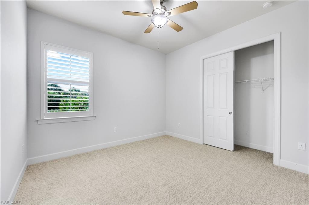 9180 Ores CIR, NAPLES FL 34120-21