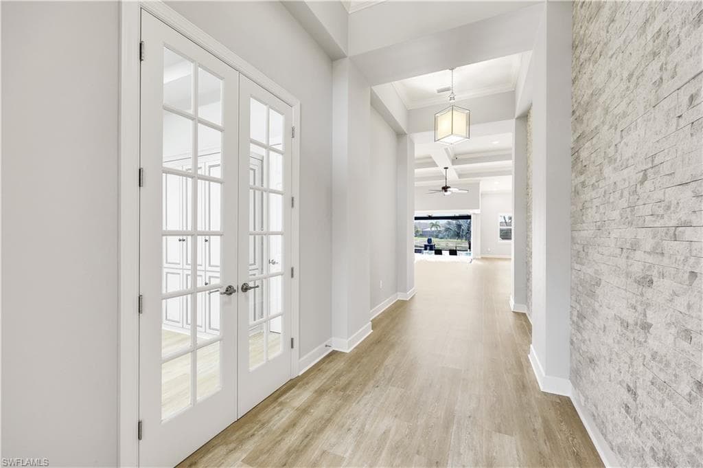 9180 Ores CIR, NAPLES FL 34120-4