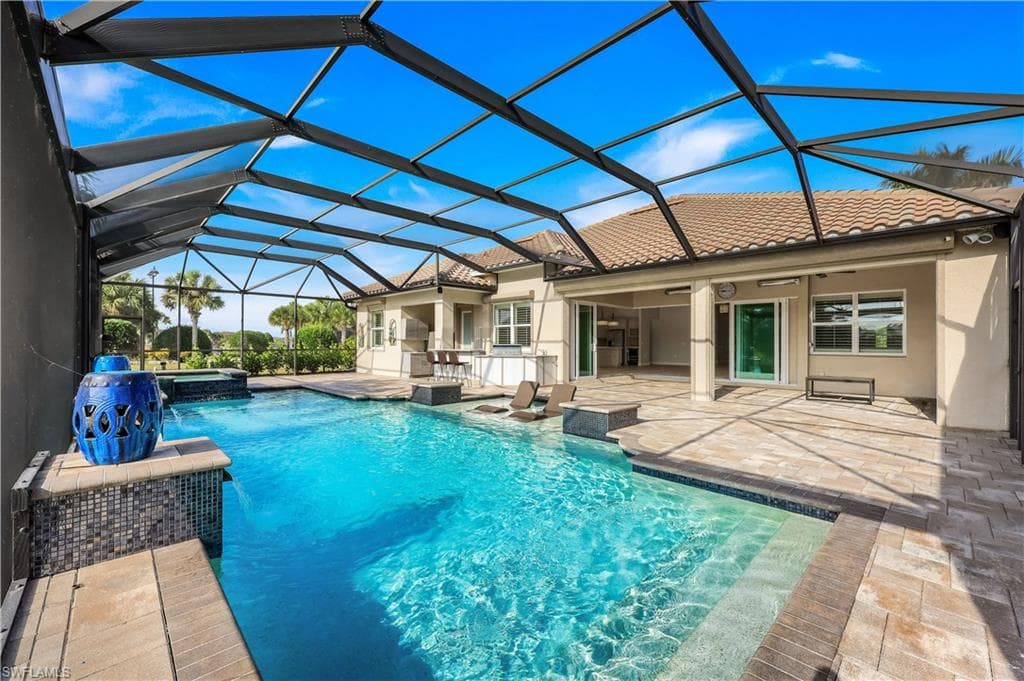 9180 Ores CIR, NAPLES FL 34120-33