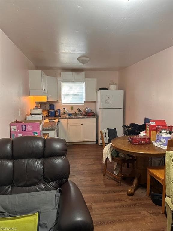 8281 Sevigny DR, NORTH FORT MYERS FL 33917-13