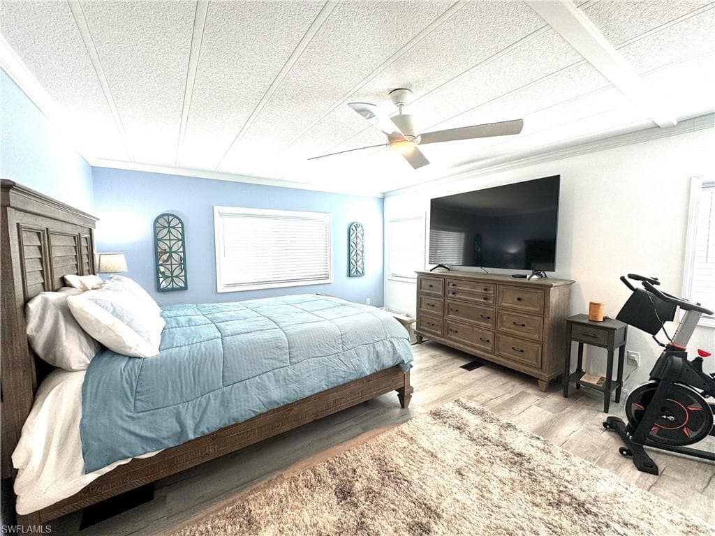 4700 Leilani LN, BONITA SPRINGS FL 34134-19